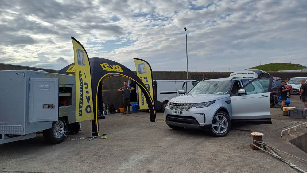 rEvo Ireland Try Dives